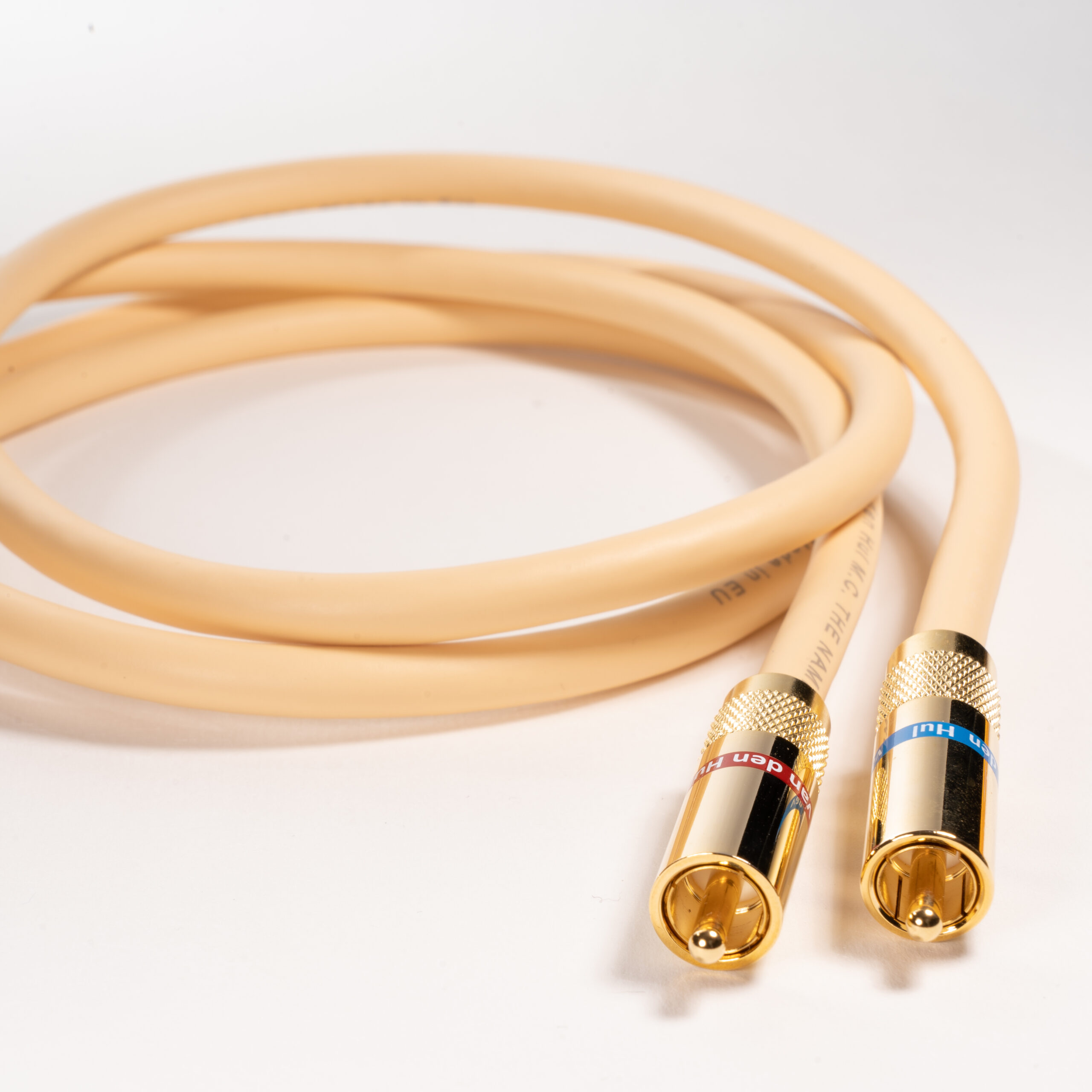 Van den Hul The Name RCA Interlink stereoset 2 stuks vanaf 0,8 meter - Afbeelding 4