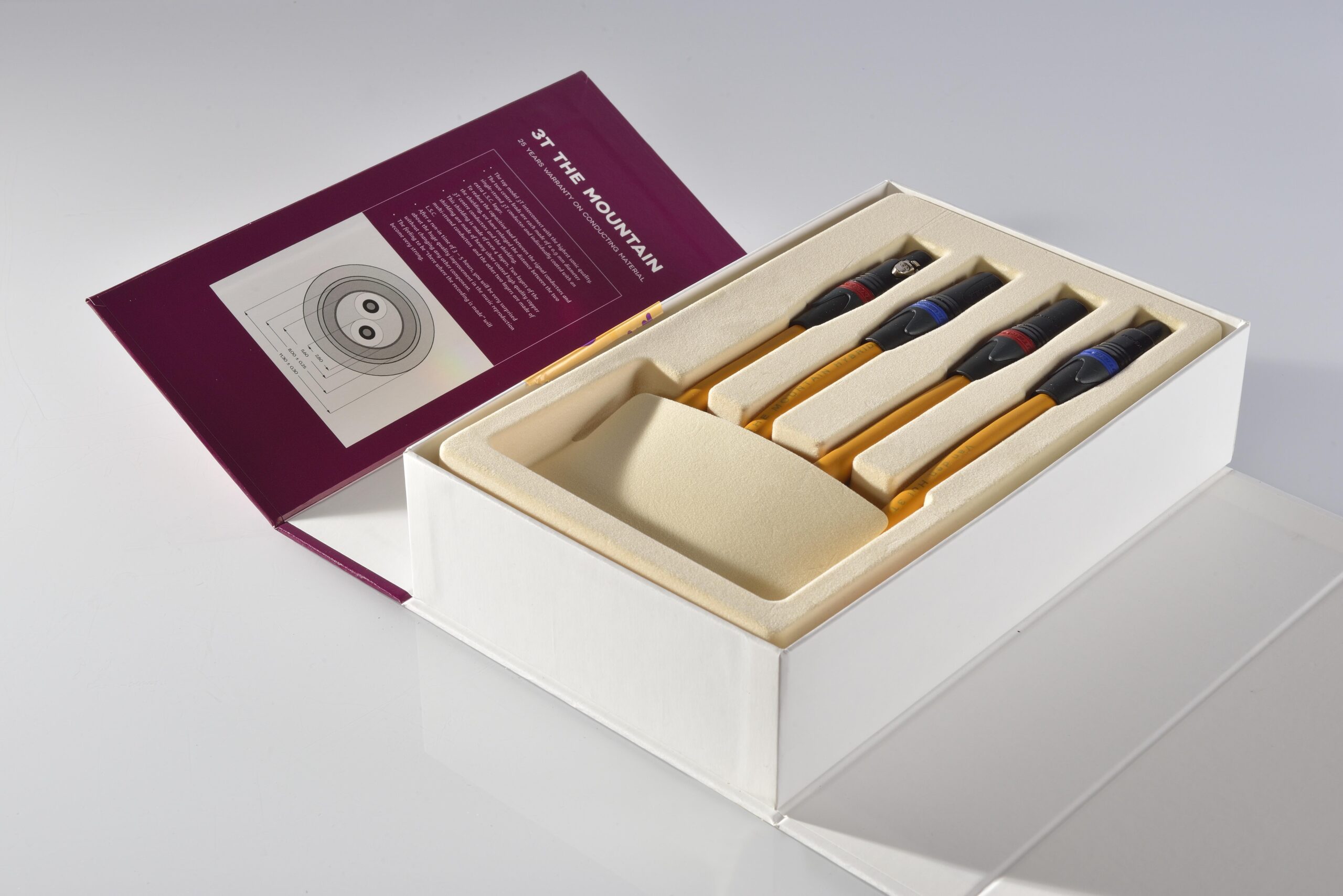 Van den Hul 3T THE MOUNTAIN Hybrid XLR Interlink vanaf 0,8 meter - Afbeelding 6