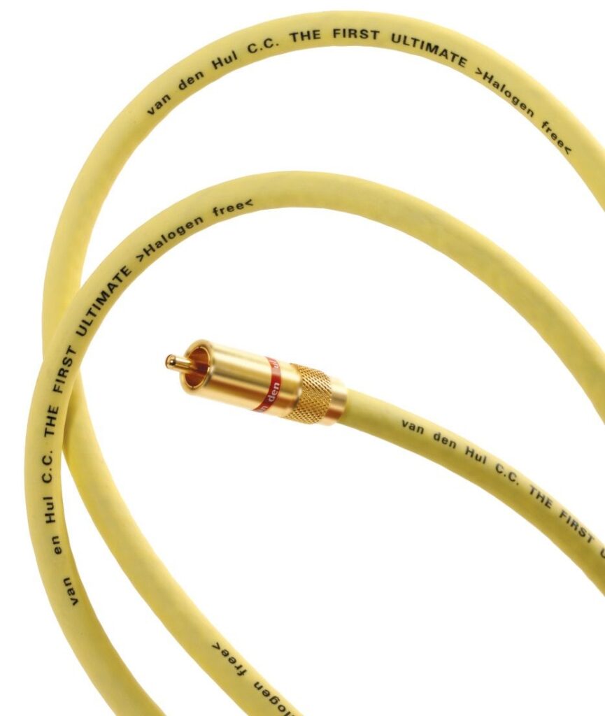 Van den Hul The First Ultimate RCA digitale interlink S/PDIF - 75 Ohm met carbon-mantel single vanaf 0,8 meter